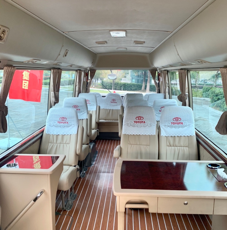 北京租考斯特多少钱一天